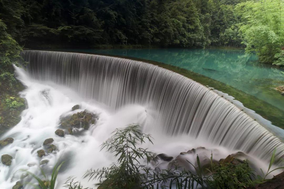 旭辉建管与昆明市西山区政府签署战略合作协议